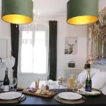 Le Gatsby - Cosy Flat - Jacuzzi -