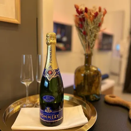 Апартаменты Le Gatsby - Cosy Flat - Jacuzzi - Санлис