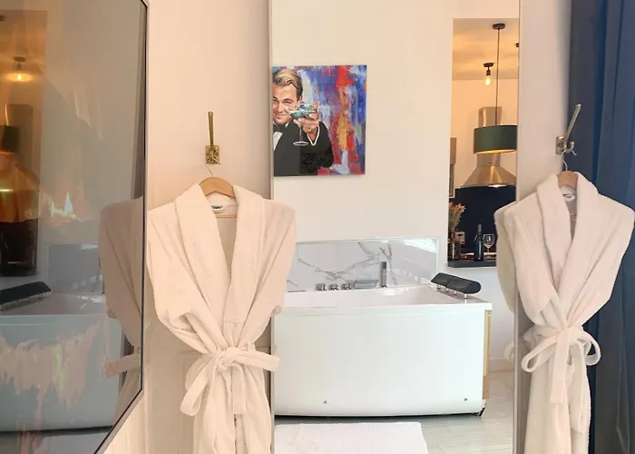 Le Gatsby - Cosy Flat - Jacuzzi - Апартаменты